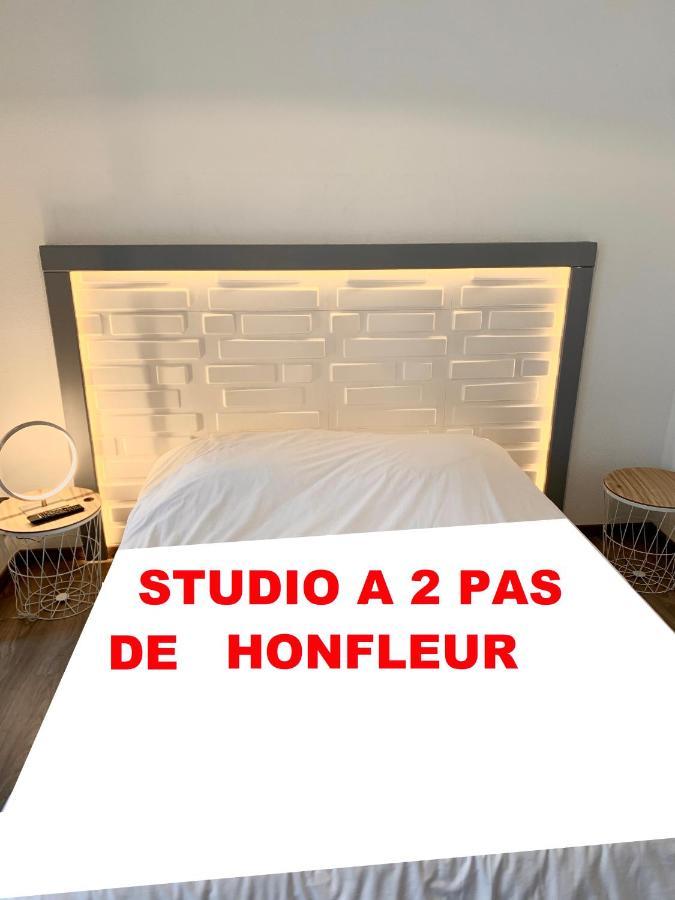 Formistudio II Équemauville Extérieur photo